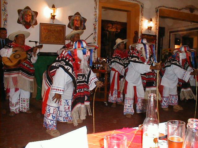 22-6-00 Mexicansk tr�sko dans