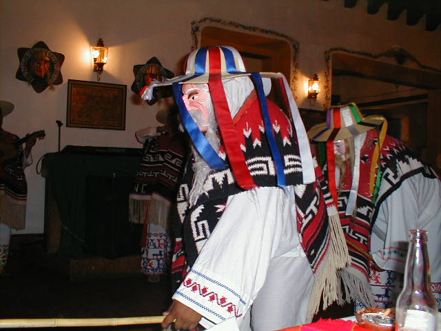 22-6-00 Mexicansk tr�sko dans