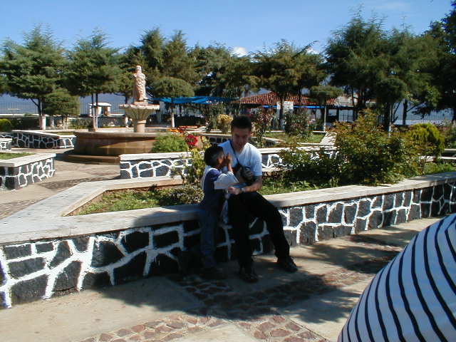 23-6-00 P� Janitzio-�en